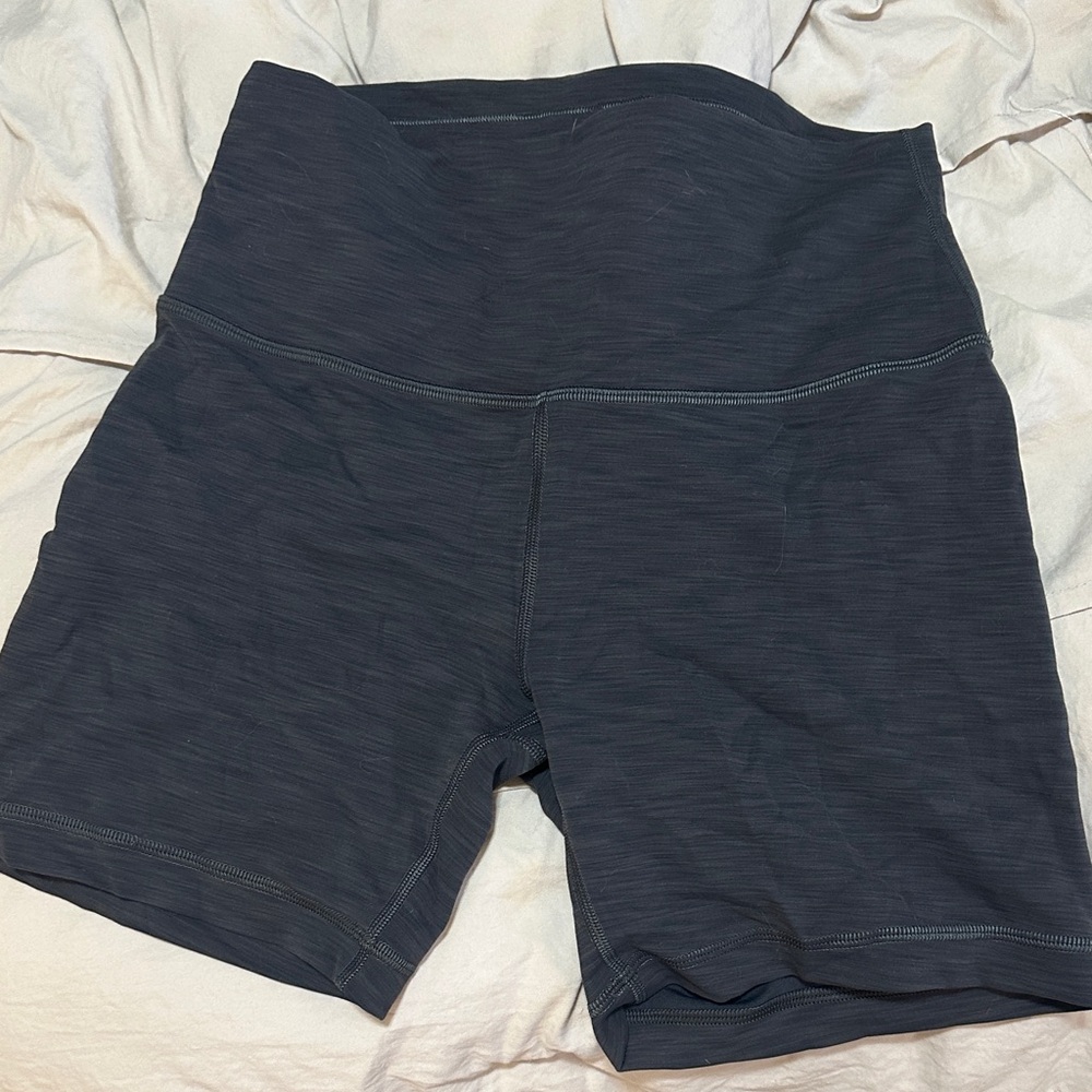 Women's Grey Wunder Train Biker Shorts (6in seam)